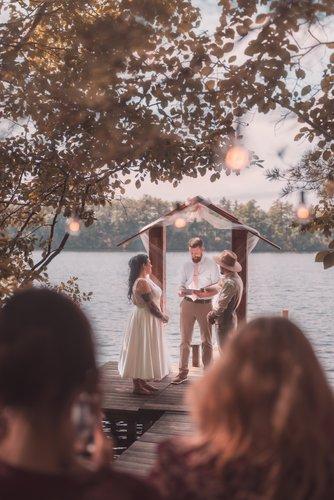 mobile - carousel-hero-element image-3