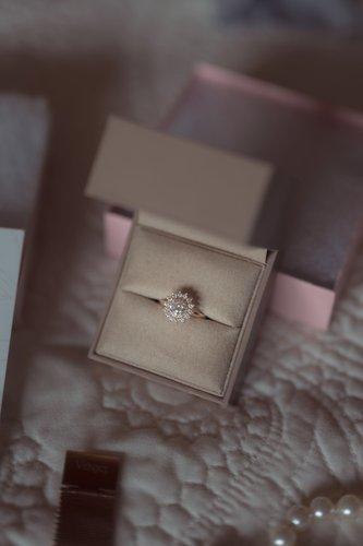 mobile - carousel-hero-element image-7