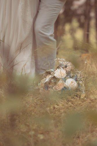 mobile - carousel-hero-element image-2